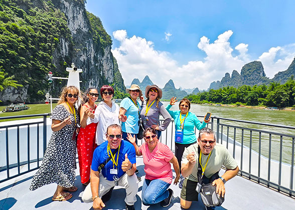 14 Days Beijing - Xi'an - Guilin - Yangshuo - Guilin - Chongqing - Yangtze River Cruise - Yichang - Shanghai