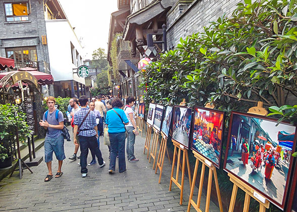 14 Days Beijing - Xi'an - Chengdu - Chongqing - Yangtze River Cruise - Yichang - Shanghai