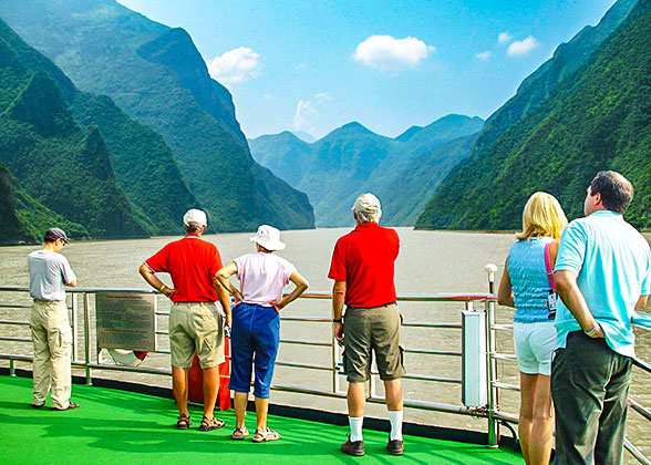 14 Days Beijing - Xi'an - Guilin - Yangshuo - Guilin - Chongqing - Yangtze River Cruise - Yichang - Shanghai